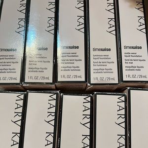 Mary Kay Liquid foundation